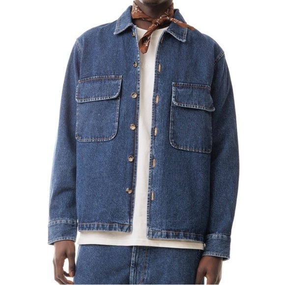 NWOT LC23 Embroidered Denim Overshirt Size XL - Picture 2 of 12